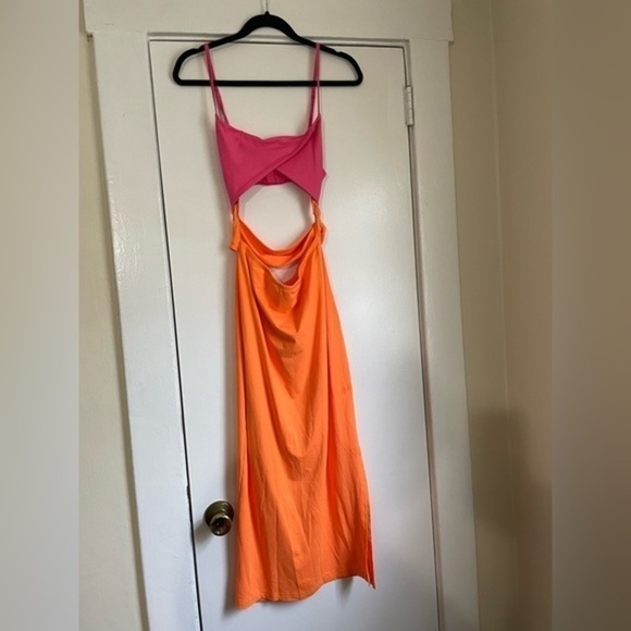 Pink and Orange Color Block cut out midi dress Size Medium - Picture 7 of 10